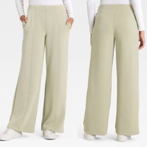 A New Day High Rise Sandwash Pull-On Pants Khaki/Light Green Wide Leg, Medium